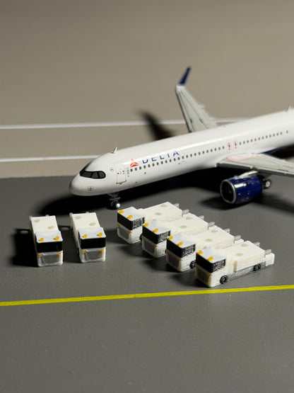 1:400 Scale Aircraft Lavatory Service Truck 6-Pack