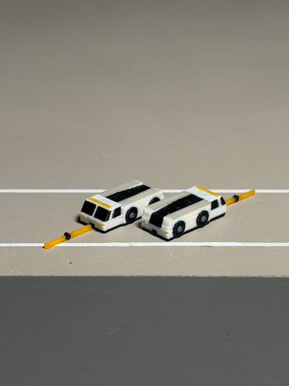 1:400 Scale Airport Pushback Tug Bundle 6-Pack