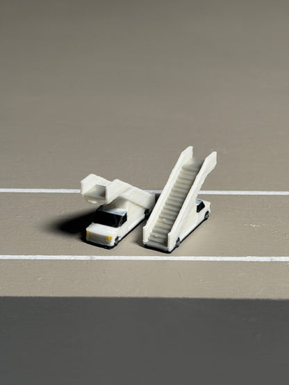 1:400 Scale Airport GSE Accessories Bundle