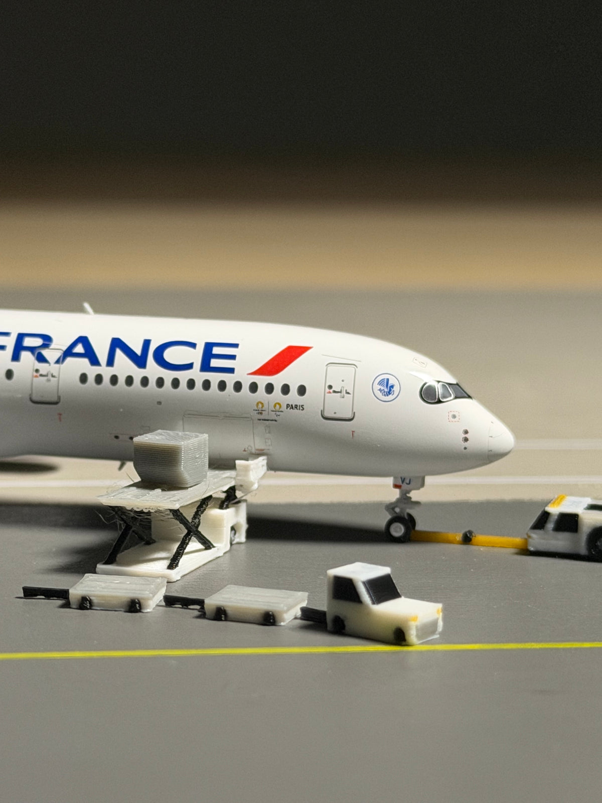 1:400 Scale Airport GSE Accessories Bundle