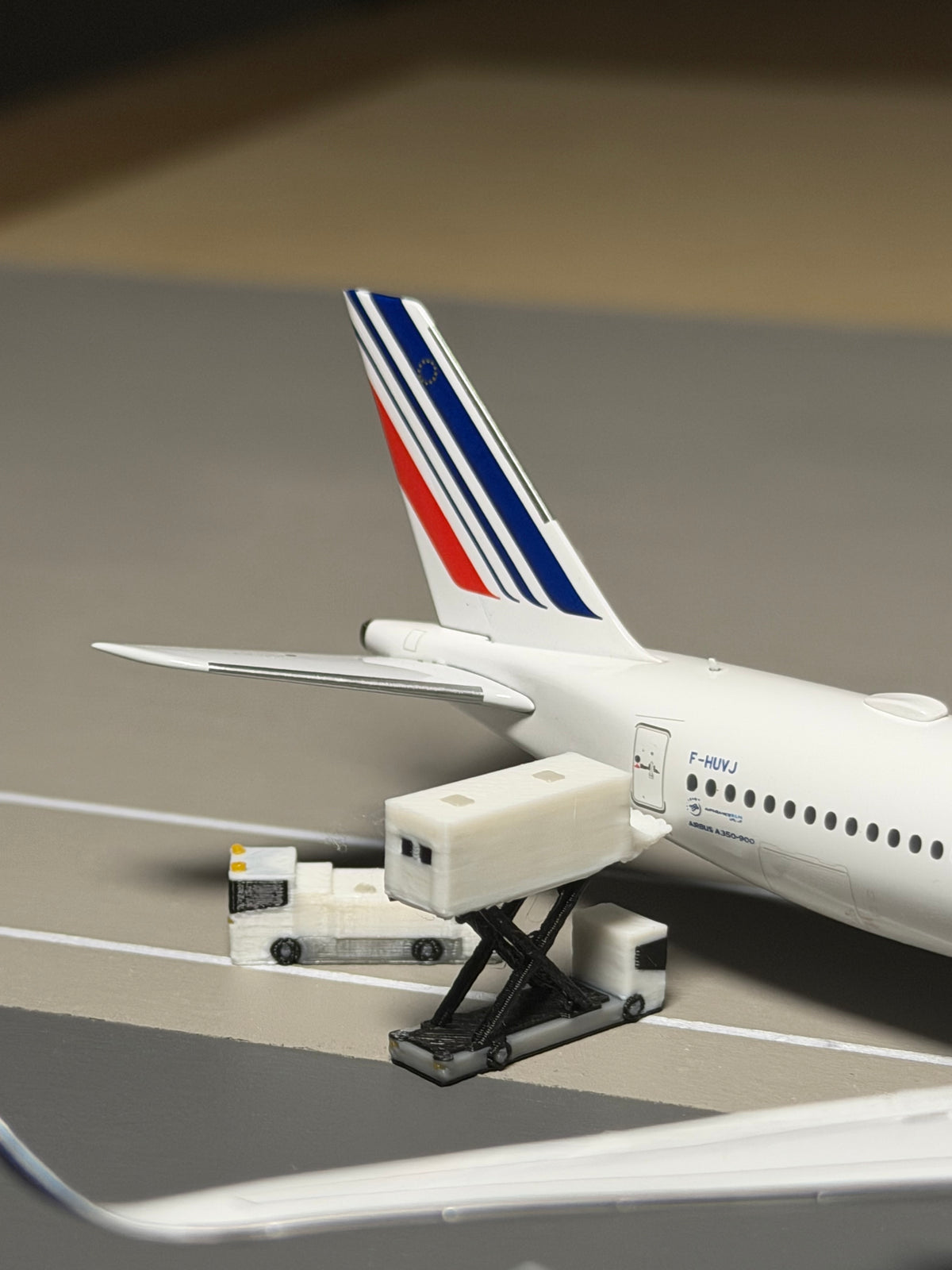 1:400 Scale Airport GSE Accessories Bundle