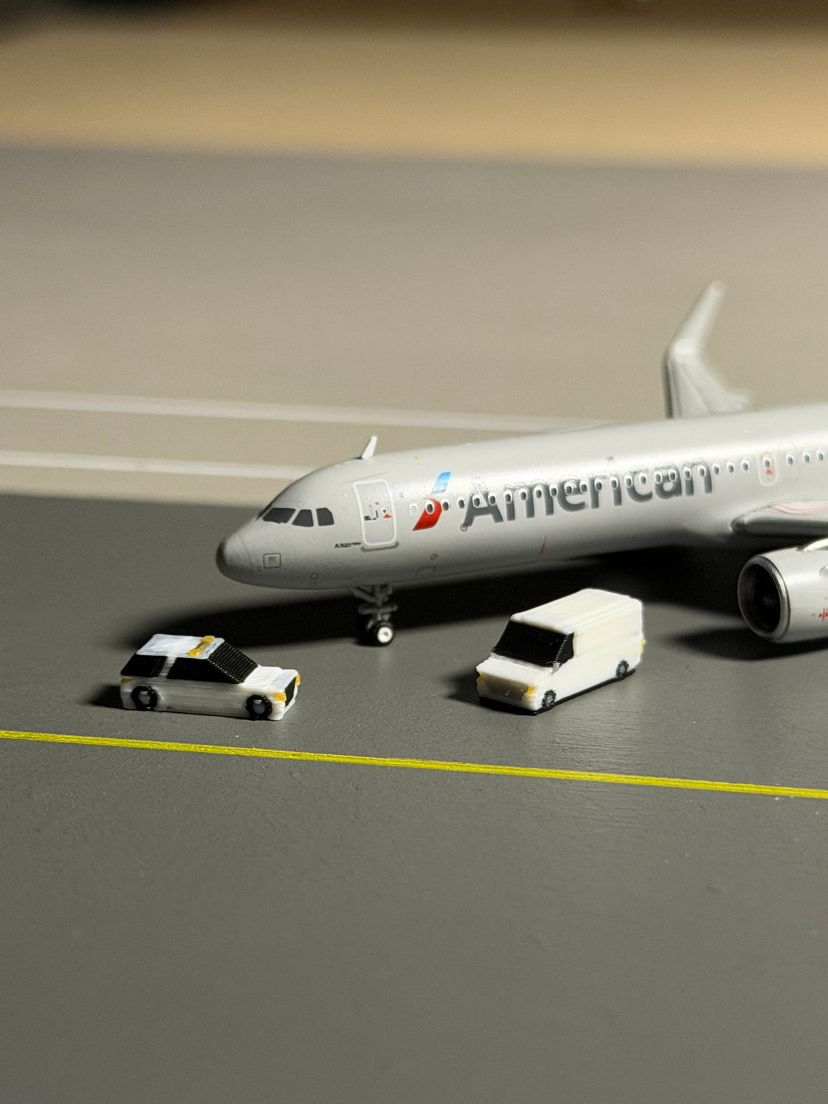 1:400 Scale Airport Utility Vehicles 6-Pack