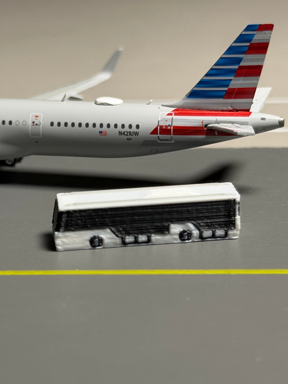 1:400 Scale Airport Bus 6-Pack