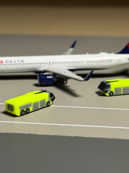 1:400 Scale Airport Fire Truck Pack (Lime Green)