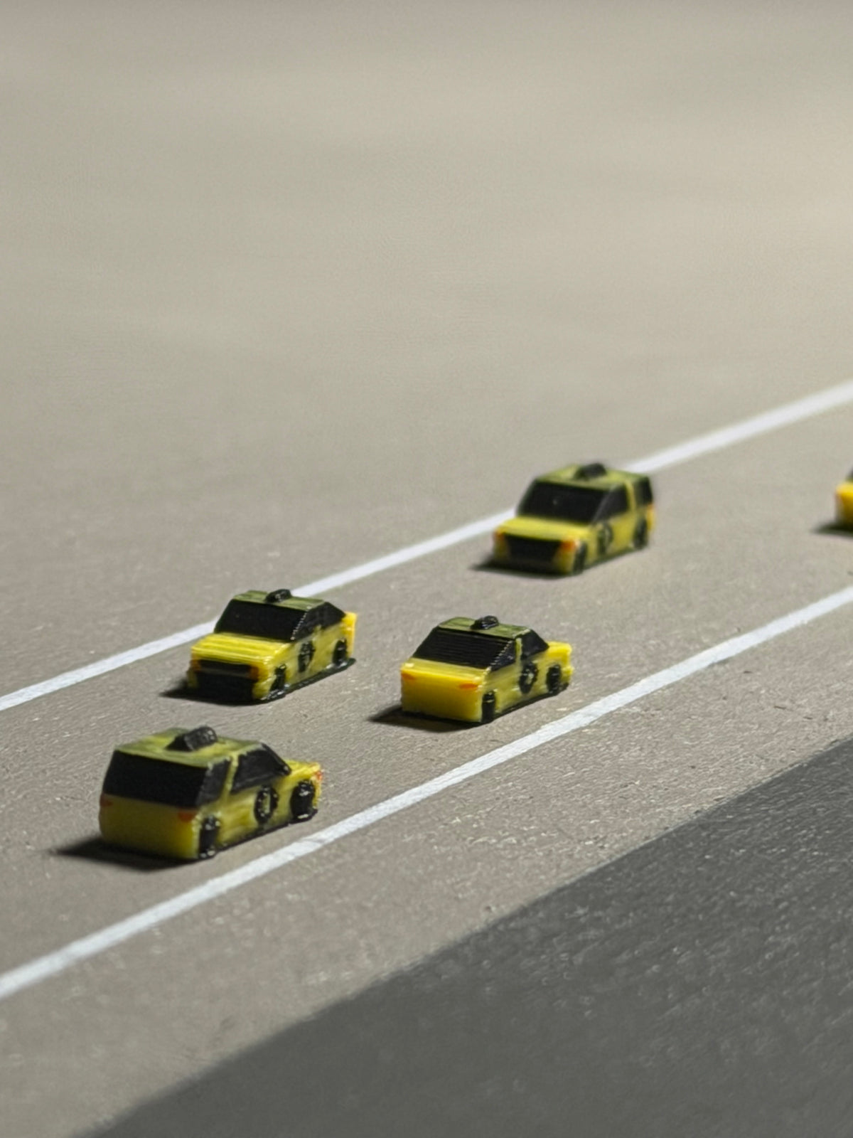 1:400 Scale Airport Taxi Vehicle x20 Pack